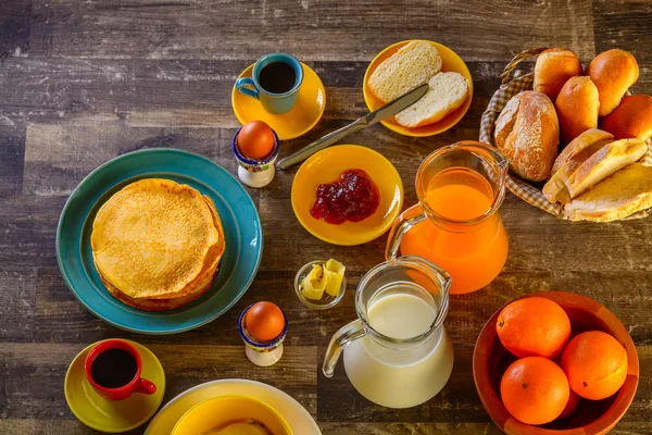 Breakfast table full set — Stock Photo, Image