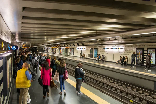 Saldanha metróállomástól a lisszaboni — Stock Fotó