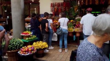 Madeira, Portekiz. 29 Kasım 2019. Portekiz, Madeira Adası Funchal 'daki Lavradores Pazarı.