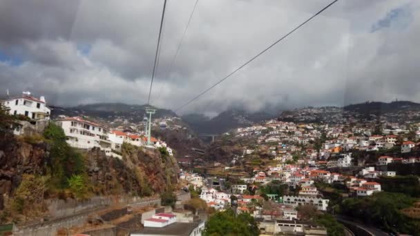 ポルトガルのマデイラ島のケーブルカーからの眺め — ストック動画