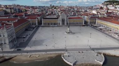 Lizbon şehir merkezi manzarası