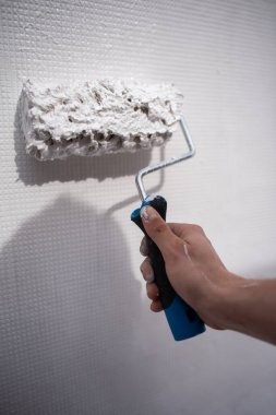 Duvar boyama, ev yapımı.