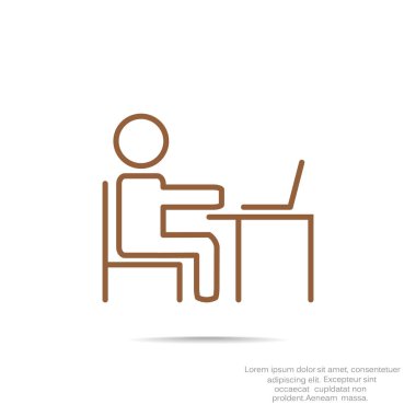 Adam masada dizüstü bilgisayar kutsal kişilerin resmi ile