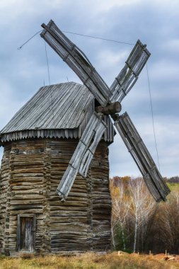 Sonbahar etnik Müzesi Pirogovo