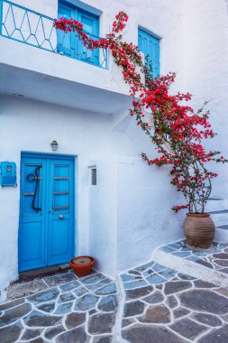 Geleneksel Yunan köy tarzı Milos island, Yunanistan