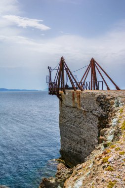 Eski fabrika Kimolos Adası, Kiklad Adaları, Yunanistan 
