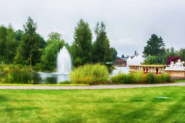 Novi Petrivtsi, Ukrayna Mezhyhirya villası 