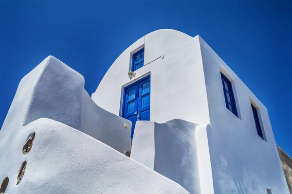 Tradiční architektura ostrova santorini, Řecko — Stock fotografie