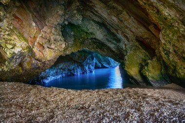 Myrthos Mağarası, Kefalonia, Yunanistan