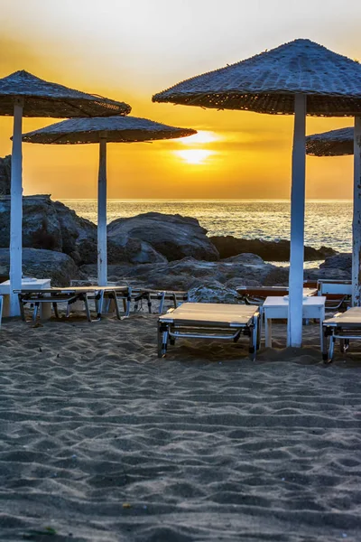 Coucher de soleil sur la plage de Falasarna, Crète, Grèce — Photo