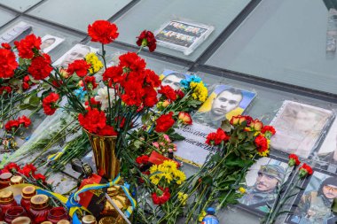 Kiev, Ukrayna - 21 Şubat 2015: 1 haysiyet devriminin yıldönümü