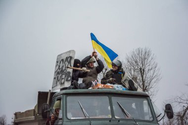 Mejigirya, Ukrayna - 22 Şubat 2014: 1 gün zaman Yanukovich Ukrayna terk etti ve onun ikamet tüm insanlar için ücretsizdir