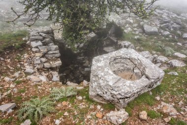 Zeus Tapınağı üzerinde Ataviros Dağı, Rodos, Yunanistan