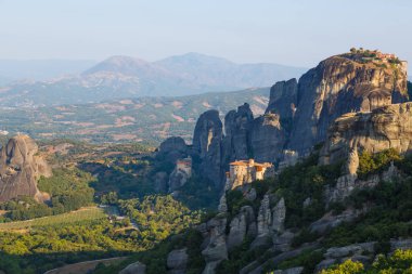 Manastır Meteora peyzaj, Kalambaka, Yunanistan