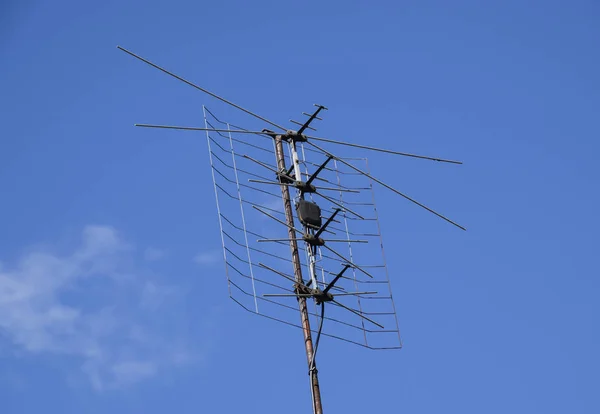 Réseau Antennes Toutes Ondes Inphasées Antenne Télévision Pour Réception Radio — Photo