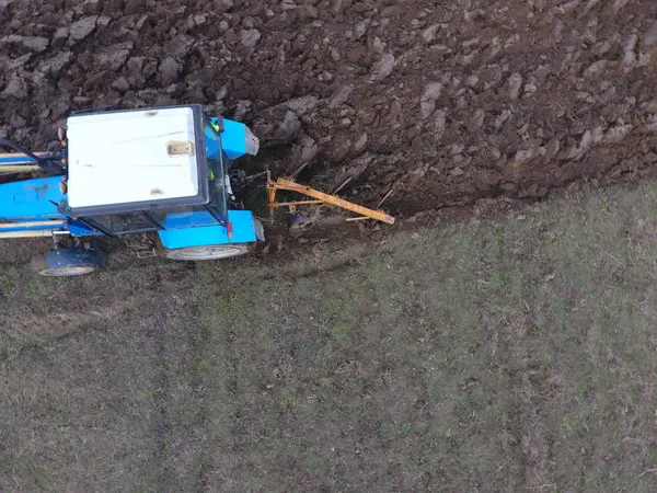 Trekker Ploegen Van Tuin Ploegen Van Bodem Tuin — Stockfoto