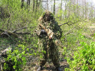 Özel birliklerin savaşçısı. Uygulama ve pusu ateş dışarı taşıyan eğitimleri
