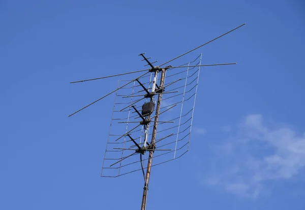 Внутрифазная Антенная Решетка Телевизионная Антенна Приема Радиосигнала — стоковое фото
