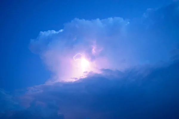 Rayos Las Nubes Tormenta Peals Thunder Sparkling Lightnings Clouds —  Fotos de Stock