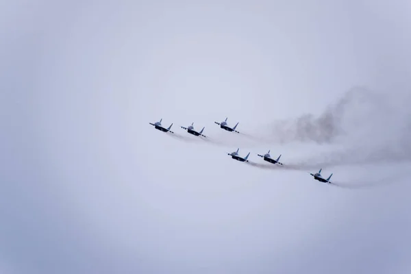 Krasnodar Rusia Febrero 2017 Exposición Aérea Cielo Por Encima Escuela — Foto de Stock