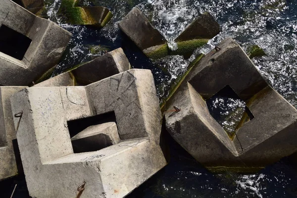 Blocos Água Porto Quebra Mar Das Figuras Pedra Retangulares — Fotografia de Stock