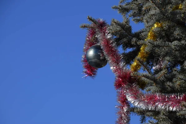 Süslemeleri Yılbaşı Ağacı Tinsel Oyuncaklar Topları Diğer Süslemeleri Noel Noel — Stok fotoğraf