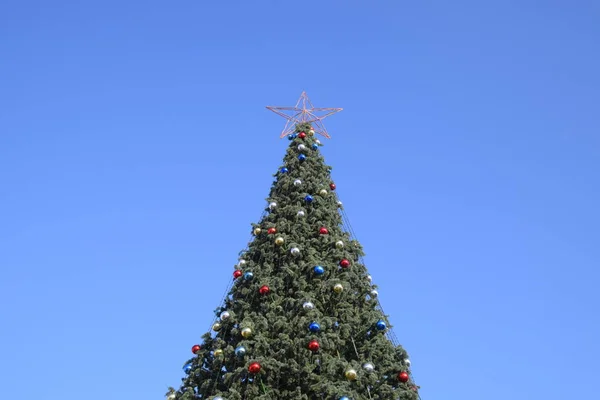 Decoraciones Árbol Año Nuevo Hojalata Juguetes Bolas Otras Decoraciones Árbol — Foto de Stock