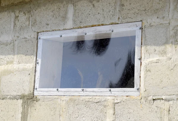Okno Vyrobené Plexiskla Betonové Zdi — Stock fotografie