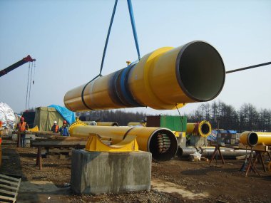 Yere gaz boru hattı inşaatı