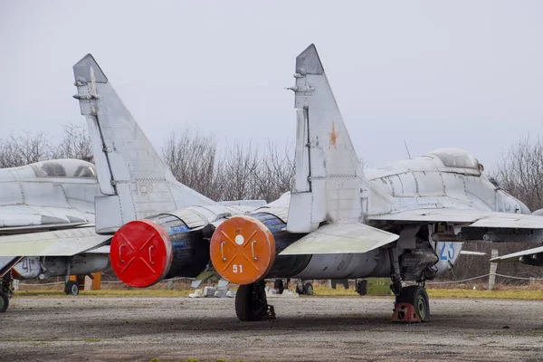 Krasnodar Rusland Februari 2017 Militaire Vliegtuigen Strijders Luchthaven Oude Afgedankte — Stockfoto