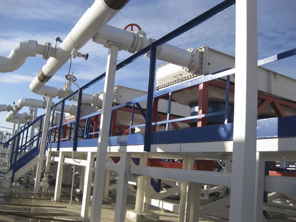 Steel service platform and stairs. Equipment refinery.