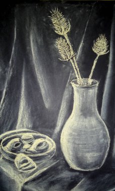 Natürmort. Bir natürmort, çiçekli vazo takip etti.