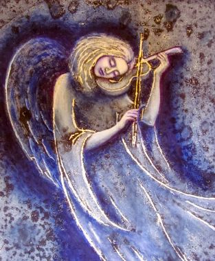Angel with a violin clipart