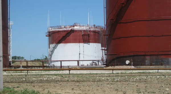 Storage tanks for petroleum products — Stock Photo, Image