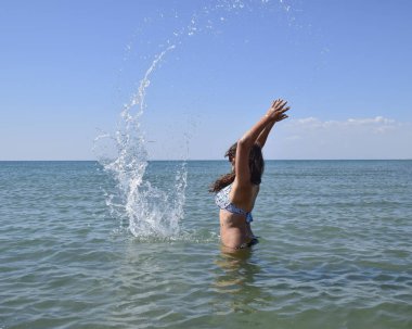 O deniz suyu içinde sprinkles