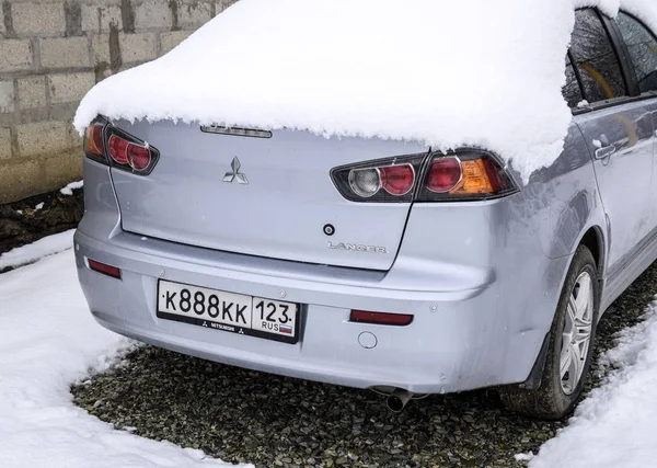 Elitnyy Federacja Rosyjska Listopada 2016 Spadam Samochód Śnie Mokry Śnieg — Zdjęcie stockowe