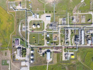 Aerophotographing istasyonu ayrılık ve dehidratasyon petrol ve 