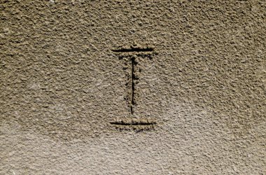 Roma şekil biri kumsalda boyalı