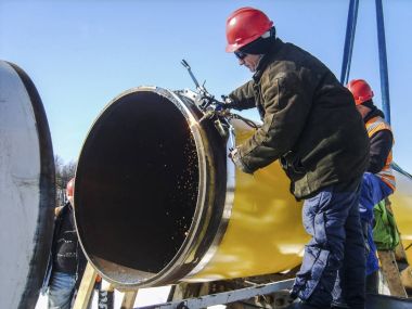 İş güvenliği. Kaynak ve tesisat-in belgili tanımlık boru hattı. Mühendisli