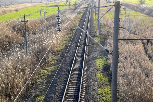 Handlung Eisenbahn Blick Von Oben Auf Die Schienen Hochspannungsleitungen Für — Stockfoto