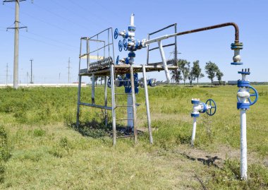 Rezervuar içine enjeksiyon su için de. Rezervuar basıncı korumak. Petrol üretimi. De rezervuar basıncı bakım için