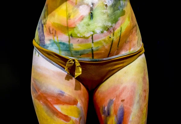 Körperkunst Zeichnung Auf Dem Körper Schöne Mädchen Mit Bemalten Körper — Stockfoto