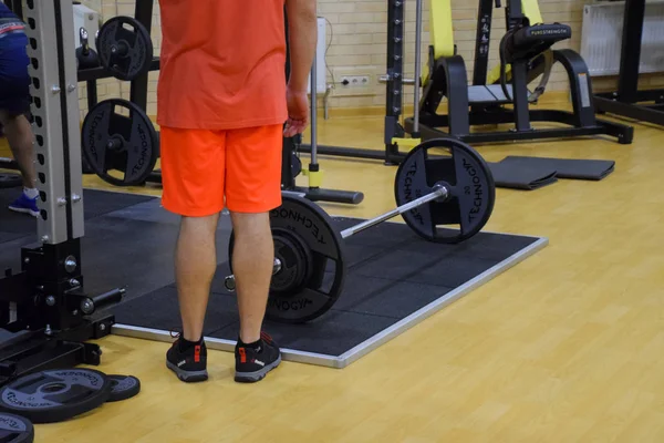 Sala de fitness Stan. Concursos de cross-match dedicados al cumpleaños del gimnasio. Gimnasio en el pueblo Poltavskaya . —  Fotos de Stock