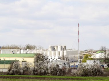Şaraphane paslanmaz çelik tanklar. Şaraphane. Şarap ve alkollü içki üretim