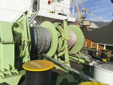 İp demirleme bir deniz Babina. Gemide demirleme