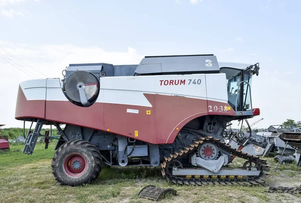 Kombájnok Torum. Mezőgazdasági gépek. — Stock Fotó
