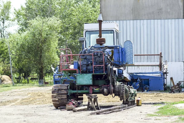 En-tête de riz combiner moissonneuse . — Photo