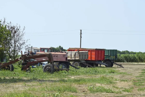 Lastebiler Til Traktor Tilhenger Godstransport – stockfoto