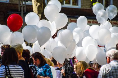 Slavyansk Kuban, Rusya-1 Mayıs 2018: bir Mayıs, bahar ve iş günü kutluyor. Gün içinde şehir Slavyansk-Tarih-Kuban tiyatro meydanında geçit.