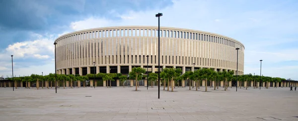 Krasnodar stadion ve městě Krasnodar. Architektura moderní stadion, pohled z přední vstup. — Stock fotografie